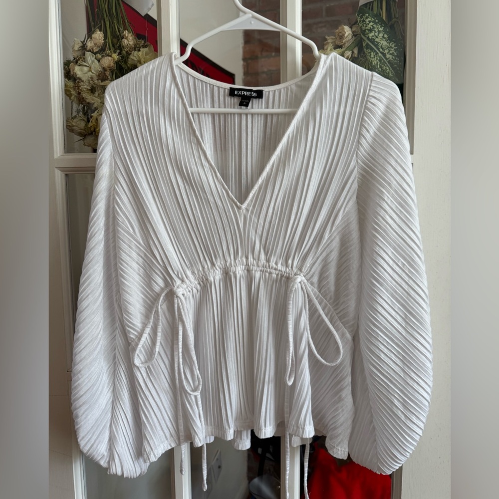 Express White Pleated Blouse